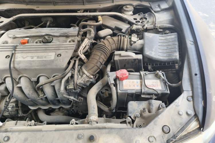 Used Honda Spirior 2009 2.4L Luxury Edition Engine Bay Left