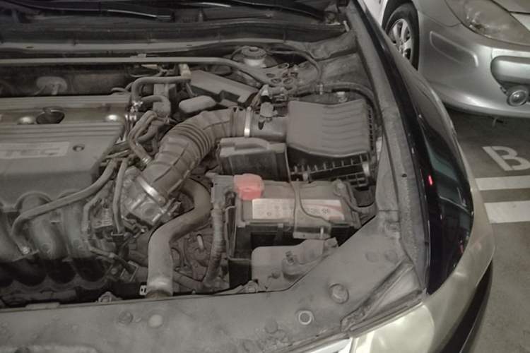 Used Honda Spirior 2009 2.4L Luxury Edition Engine Bay Left