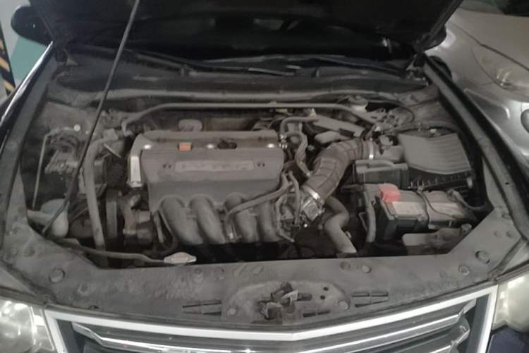 Used Honda Spirior 2009 2.4L Luxury Edition Engine Bay