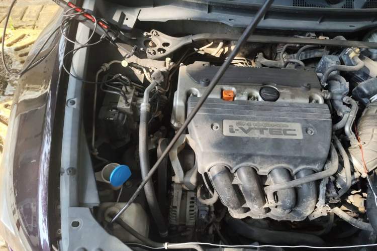 Used Honda Spirior 2009 2.4L Luxury Edition Engine Bay Right