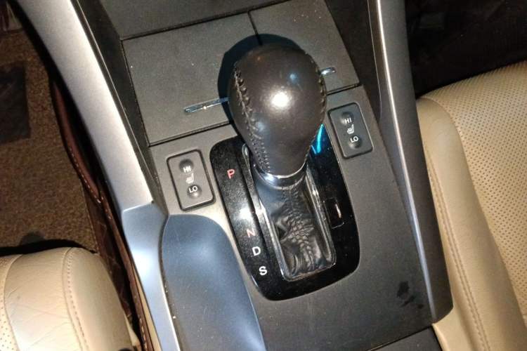 Used Honda Spirior 2009 2.4L Luxury Edition Gear Lever