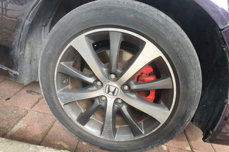 Used Honda Spirior 2009 2.4L Luxury Edition Right Front Wheel Hub
