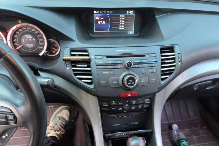 Used Honda Spirior 2009 2.4L TYPE-S Audio And AC Panel