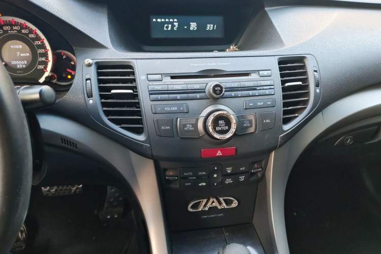 Used Honda Spirior 2009 2.4L Prestige Edition Audio And AC Panel