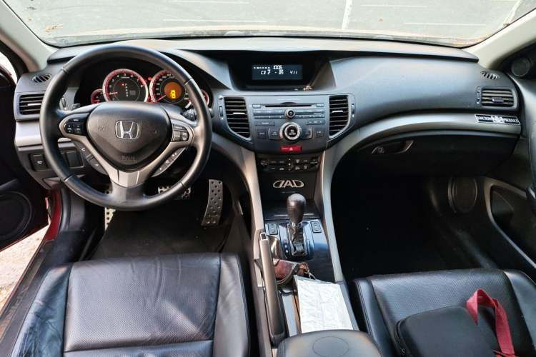 Used Honda Spirior 2009 2.4L Prestige Edition Center Console