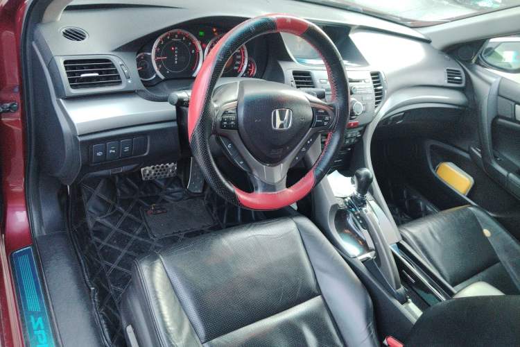 Used Honda Spirior 2009 2.4L TYPE-S Center Console