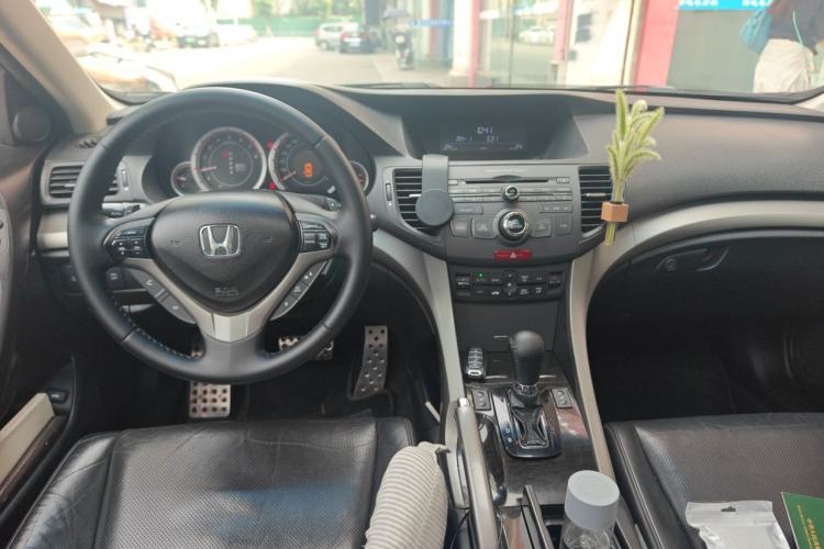 Used Honda Spirior 2009 2.4L TYPE-S Center Console
