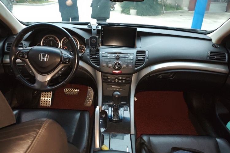 Used Honda Spirior 2009 2.4L TYPE-S Center Console