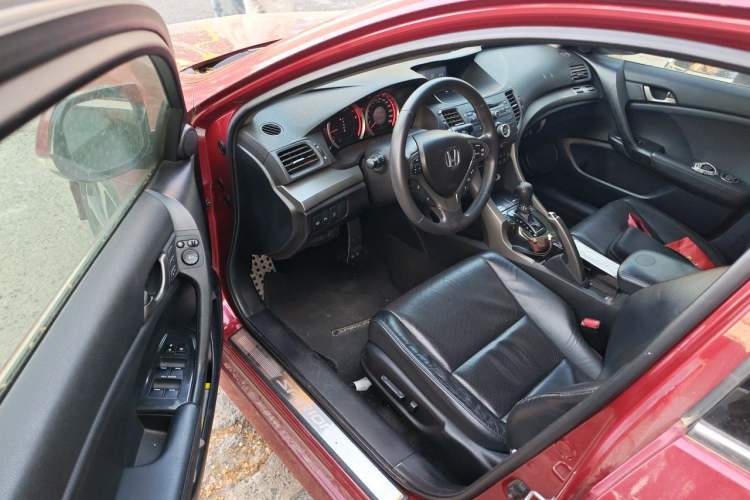 Used Honda Spirior 2009 2.4L Prestige Edition Driver Seat