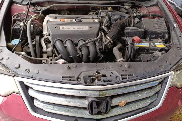 Used Honda Spirior 2009 2.4L Prestige Edition Engine Bay