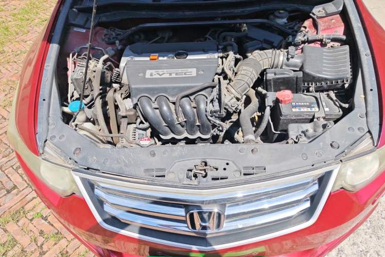 Used Honda Spirior 2009 2.4L TYPE-S Engine Bay