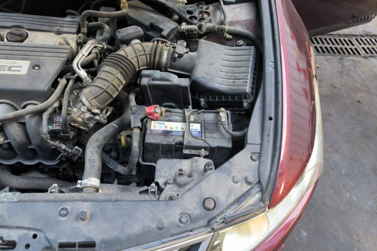 Used Honda Spirior 2009 2.4L TYPE-S Engine Bay Left