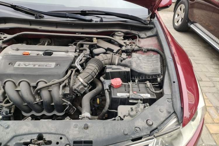 Used Honda Spirior 2009 2.4L TYPE-S Engine Bay Left