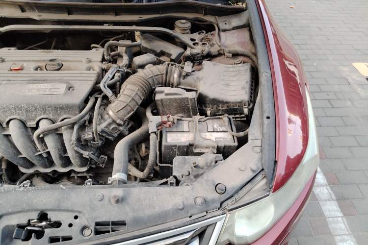 Used Honda Spirior 2009 2.4L TYPE-S Engine Bay Left