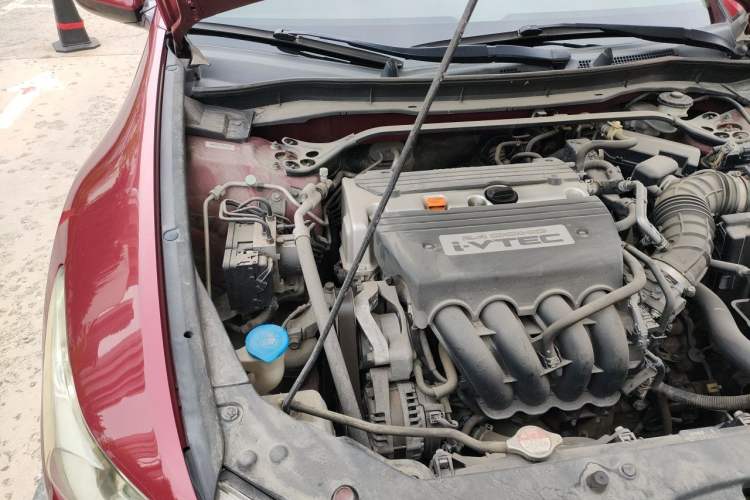 Used Honda Spirior 2009 2.4L TYPE-S Engine Bay Right