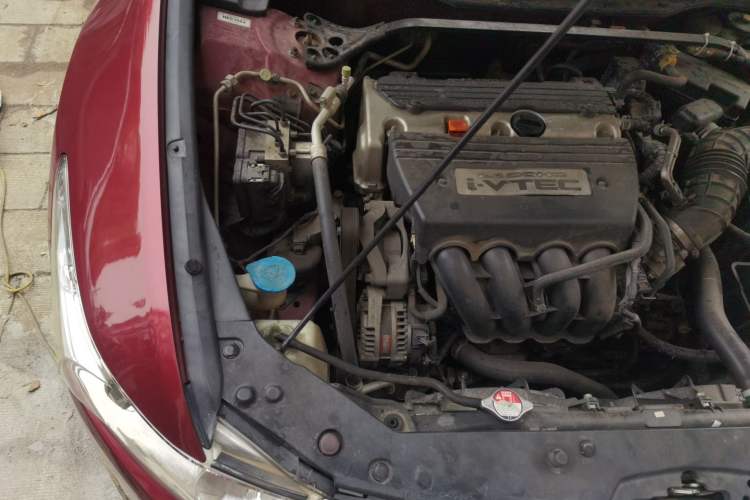 Used Honda Spirior 2009 2.4L TYPE-S Engine Bay Right