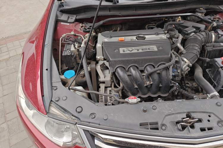 Used Honda Spirior 2009 2.4L TYPE-S Engine Bay Right