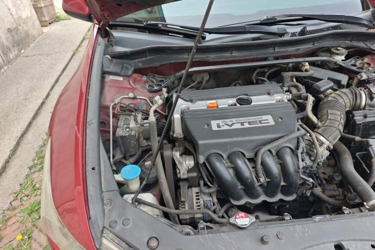 Used Honda Spirior 2009 2.4L TYPE-S Engine Bay Right