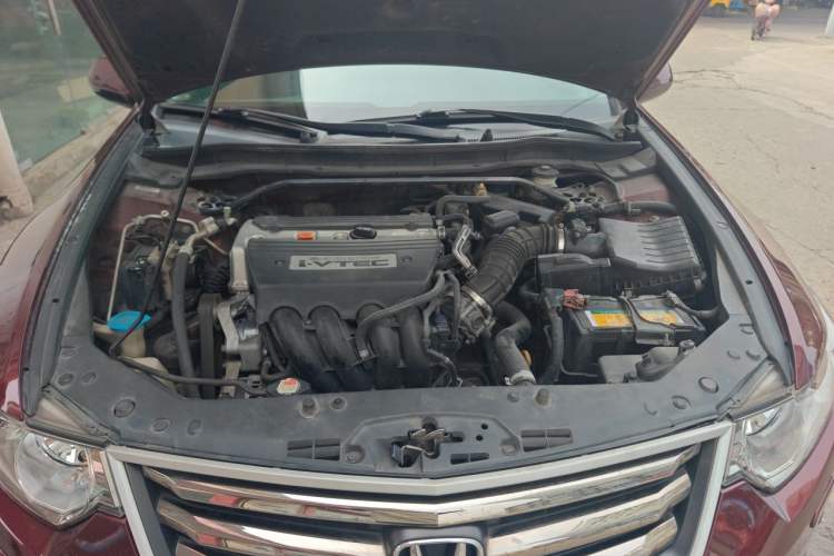 Used Honda Spirior 2009 2.4L TYPE-S Engine Bay