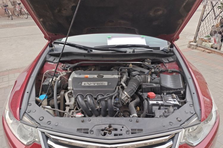 Used Honda Spirior 2009 2.4L TYPE-S Engine Bay