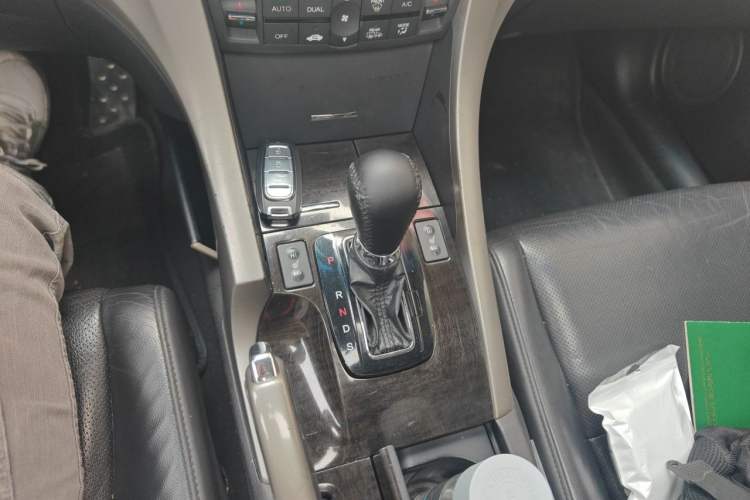 Used Honda Spirior 2009 2.4L TYPE-S Gear Lever