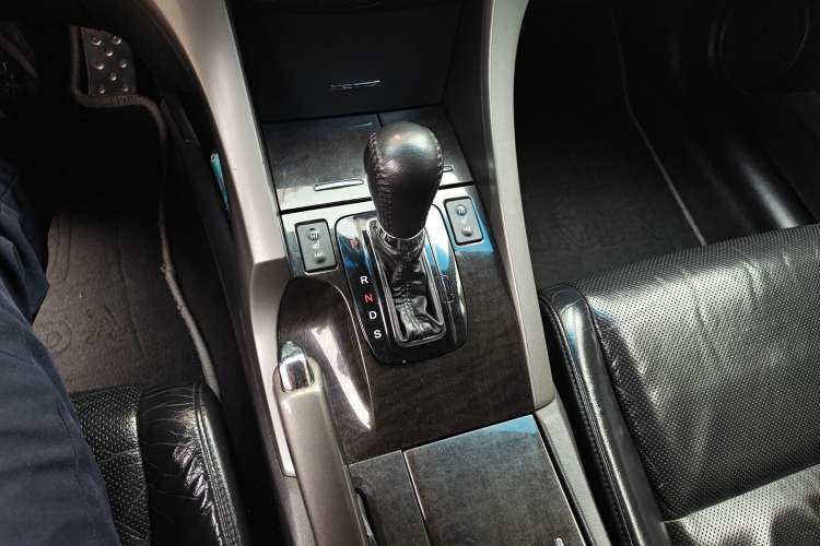 Used Honda Spirior 2009 2.4L TYPE-S Gear Lever