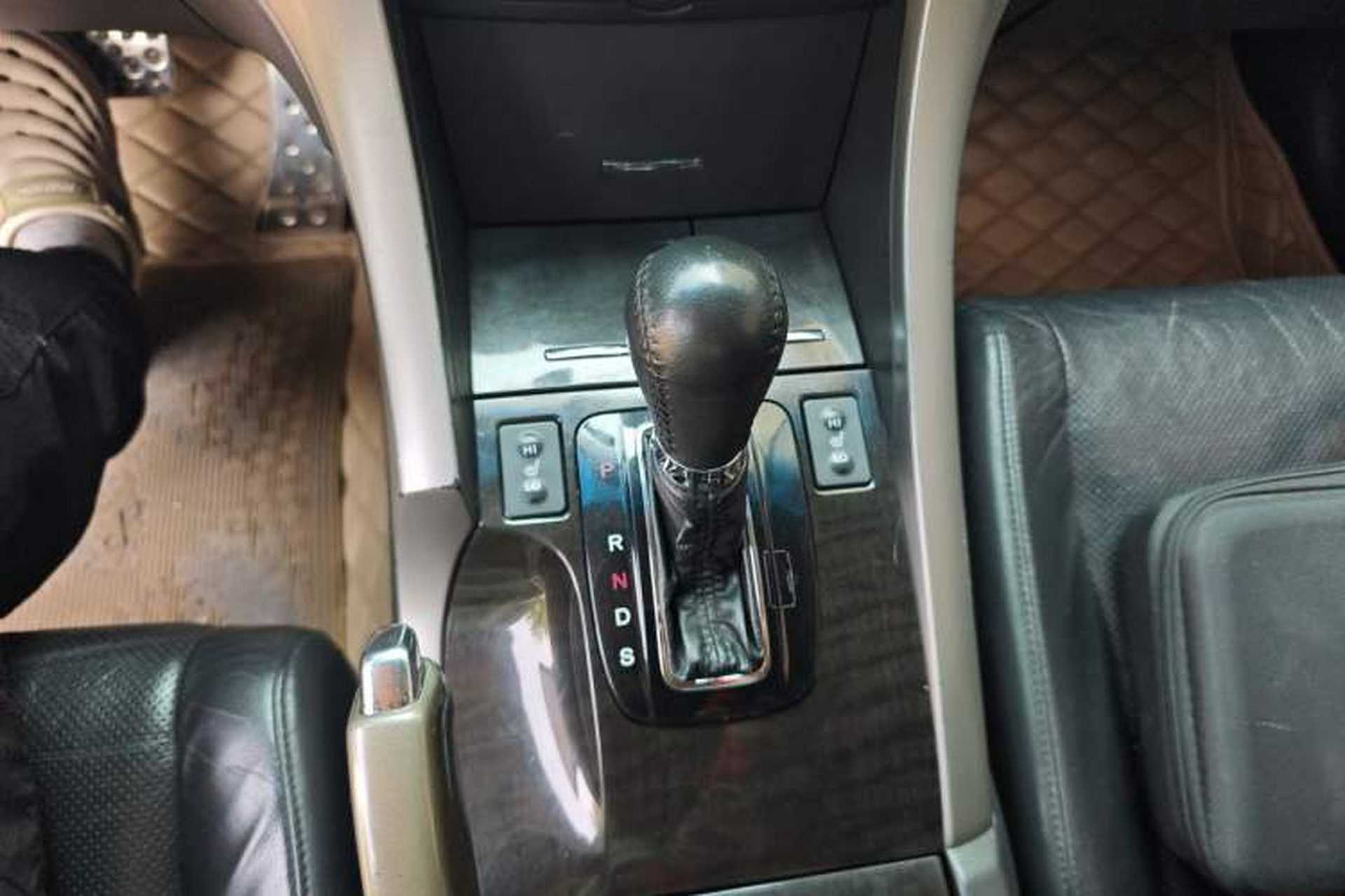 Used Honda Spirior 2009 2.4L TYPE-S Gear Lever