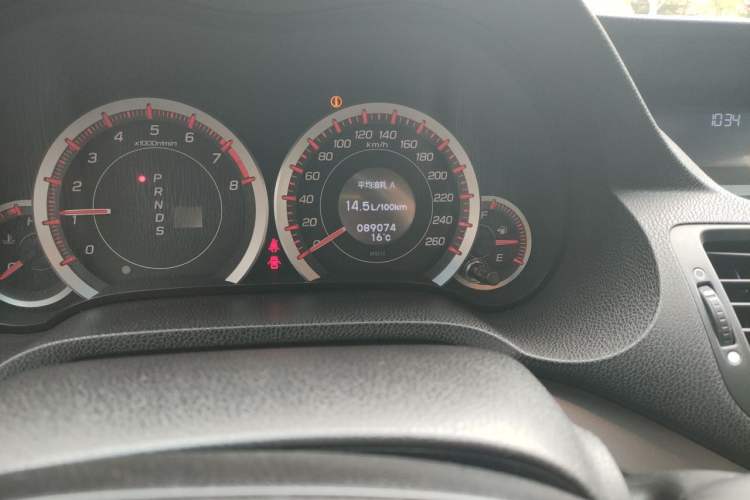 Used Honda Spirior 2009 2.4L TYPE-S Odometer Close Up