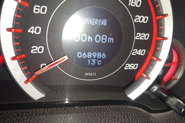 Used Honda Spirior 2009 2.4L TYPE-S Odometer Close Up