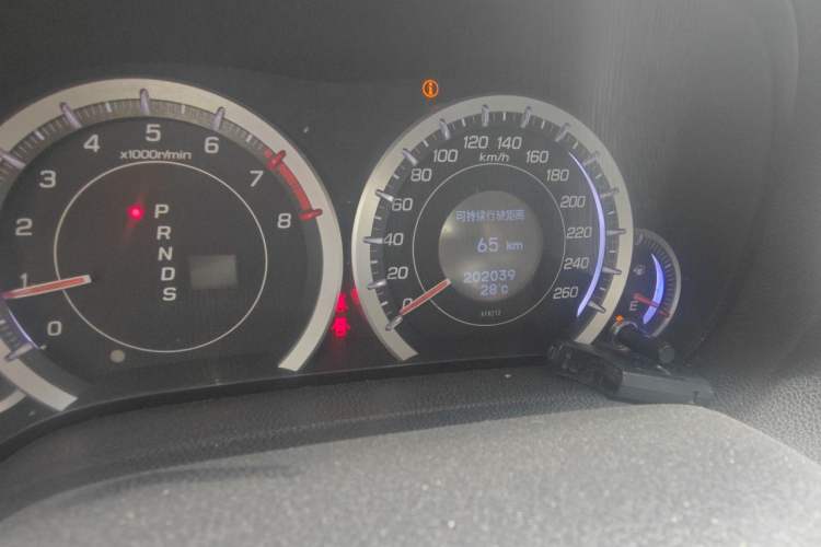 Used Honda Spirior 2009 2.4L Luxury Edition Odometer Close Up