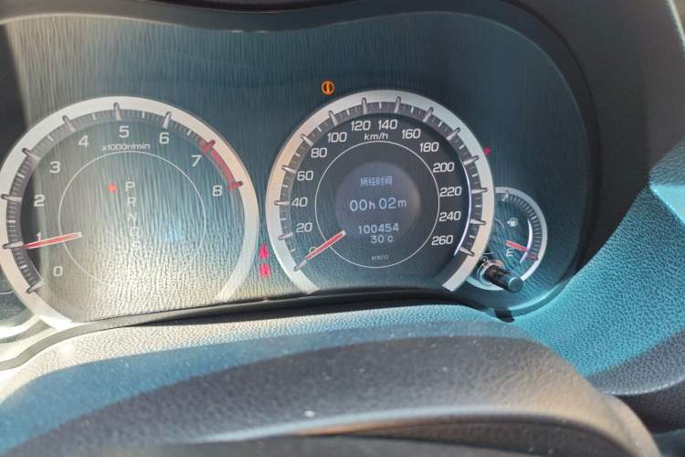 Used Honda Spirior 2009 2.4L Luxury Edition Odometer Close Up