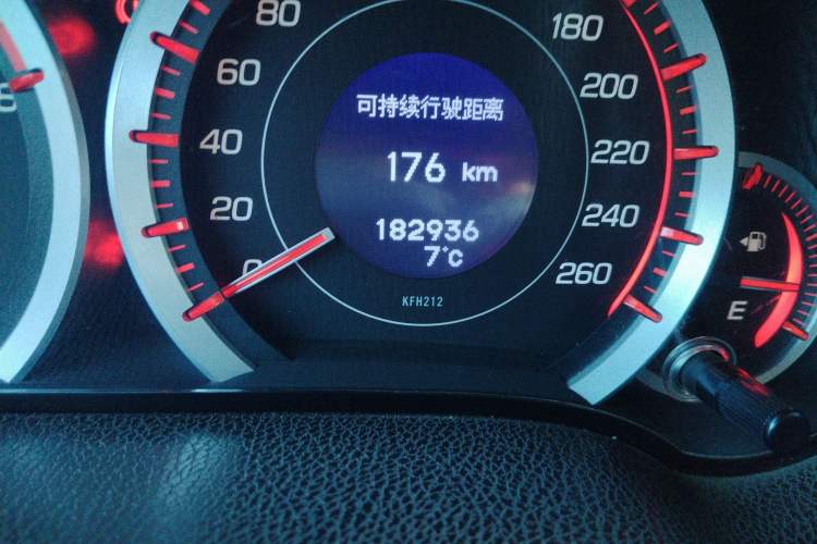 Used Honda Spirior 2009 2.4L TYPE-S Odometer Close Up