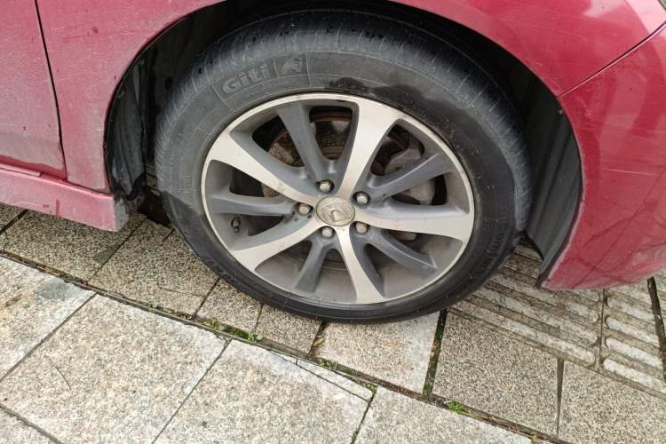 Used Honda Spirior 2009 2.4L Prestige Edition Right Front Wheel Hub