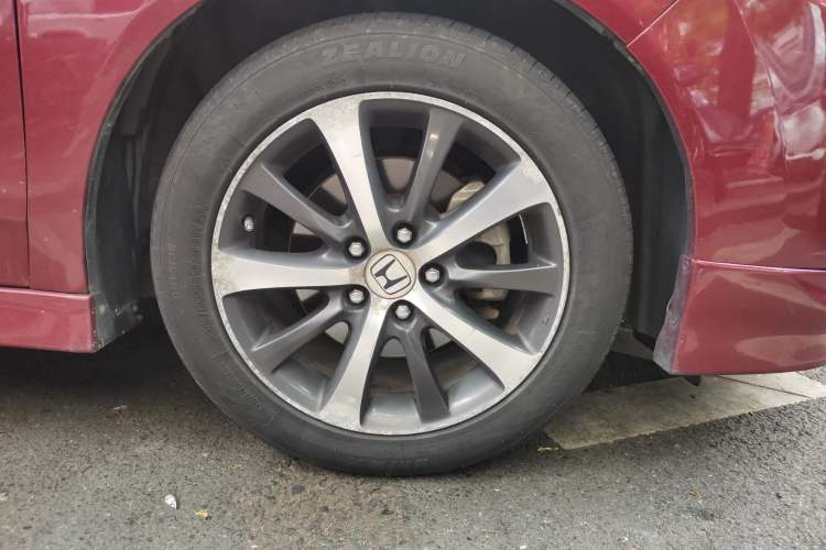 Used Honda Spirior 2009 2.4L TYPE-S NAVI Right Front Wheel Hub
