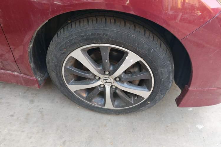 Used Honda Spirior 2009 2.4L Prestige Edition Right Front Wheel Hub