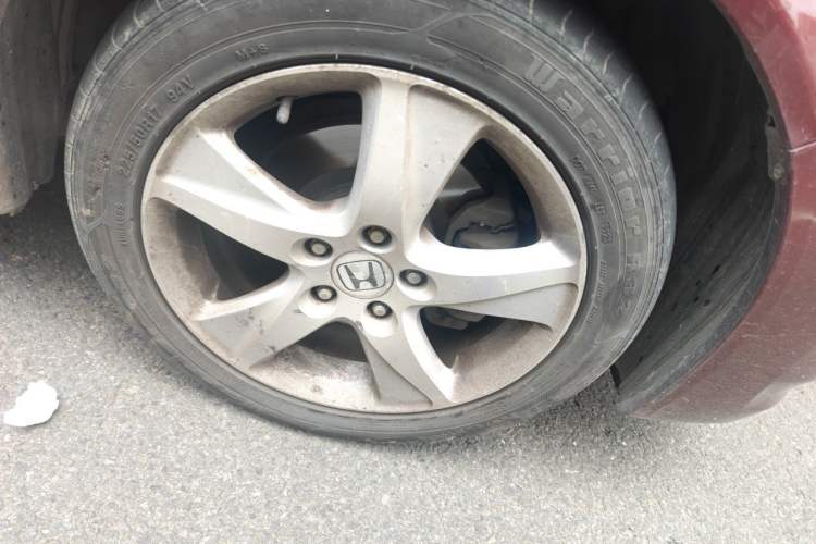 Used Honda Spirior 2009 2.4L Luxury Edition Right Front Wheel Hub