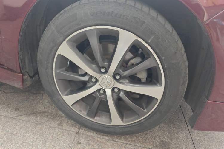 Used Honda Spirior 2009 2.4L TYPE-S Right Front Wheel Hub
