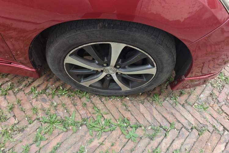 Used Honda Spirior 2009 2.4L TYPE-S Right Front Wheel Hub