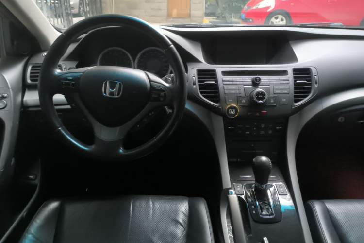 Used Honda Spirior 2009 2.4L Prestige Navigation Edition Center Console
