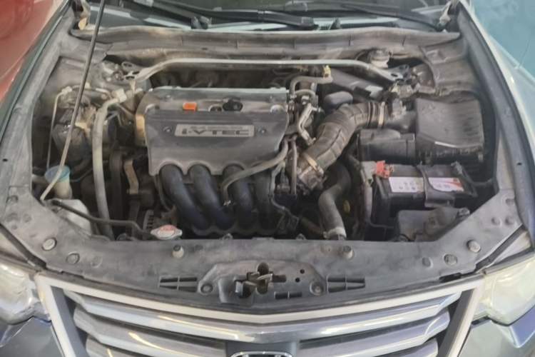 Used Honda Spirior 2009 2.4L Luxury Edition Engine Bay