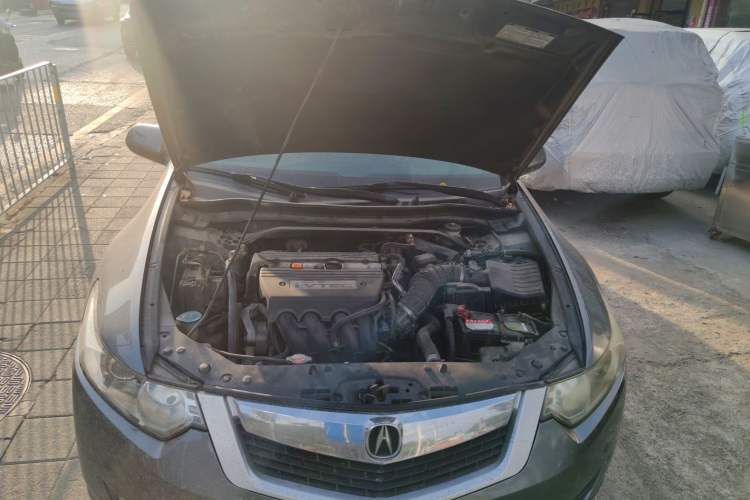 Used Honda Spirior 2009 2.4L Luxury Edition Engine Bay