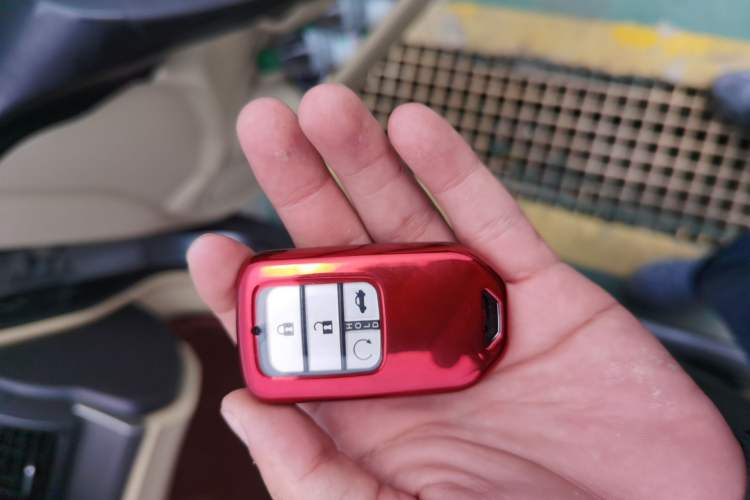 Used Honda Spirior 2009 2.4L Luxury Edition Vehicle Key
