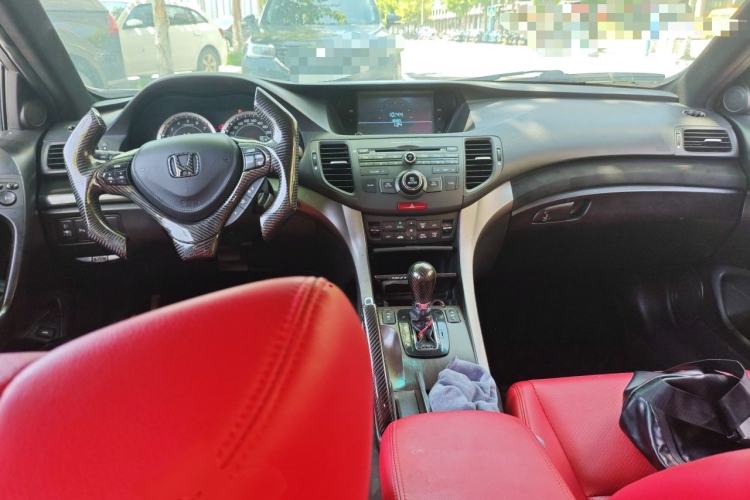 Used Honda Spirior 2009 2.4L Luxury Edition Center Console