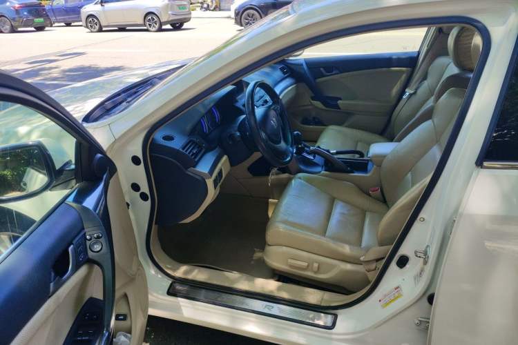 Used Honda Spirior 2009 2.4L Luxury Edition Driver Seat