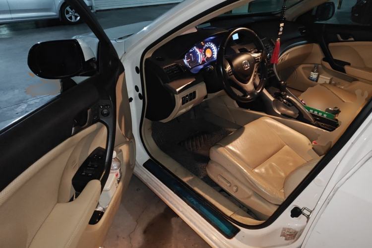 Used Honda Spirior 2009 2.4L Luxury Edition Driver Seat
