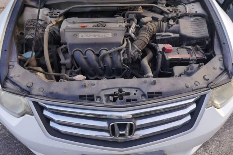 Used Honda Spirior 2009 2.4L Luxury Edition Engine Bay