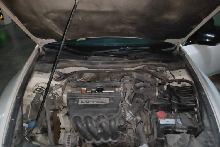Used Honda Spirior 2009 2.4L Prestige Edition Engine Bay