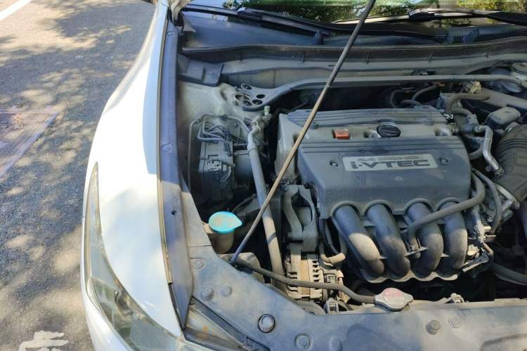 Used Honda Spirior 2009 2.4L Luxury Edition Engine Bay Right