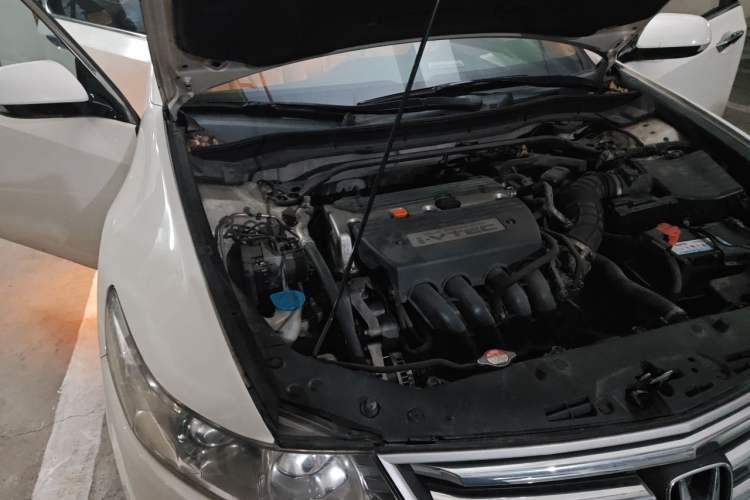 Used Honda Spirior 2009 2.4L Luxury Edition Engine Bay Right