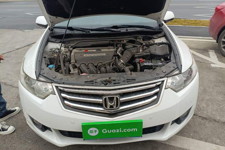 Used Honda Spirior 2009 2.4L Luxury Edition Engine Bay